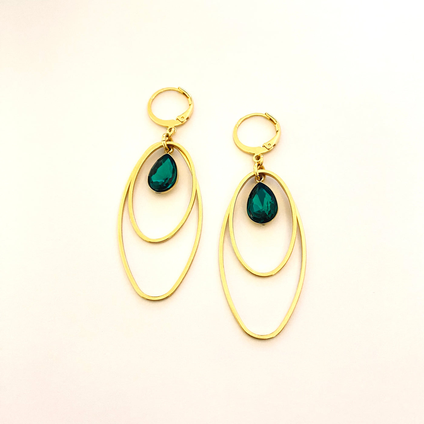 HAZEL - Emerald gold plated earrings