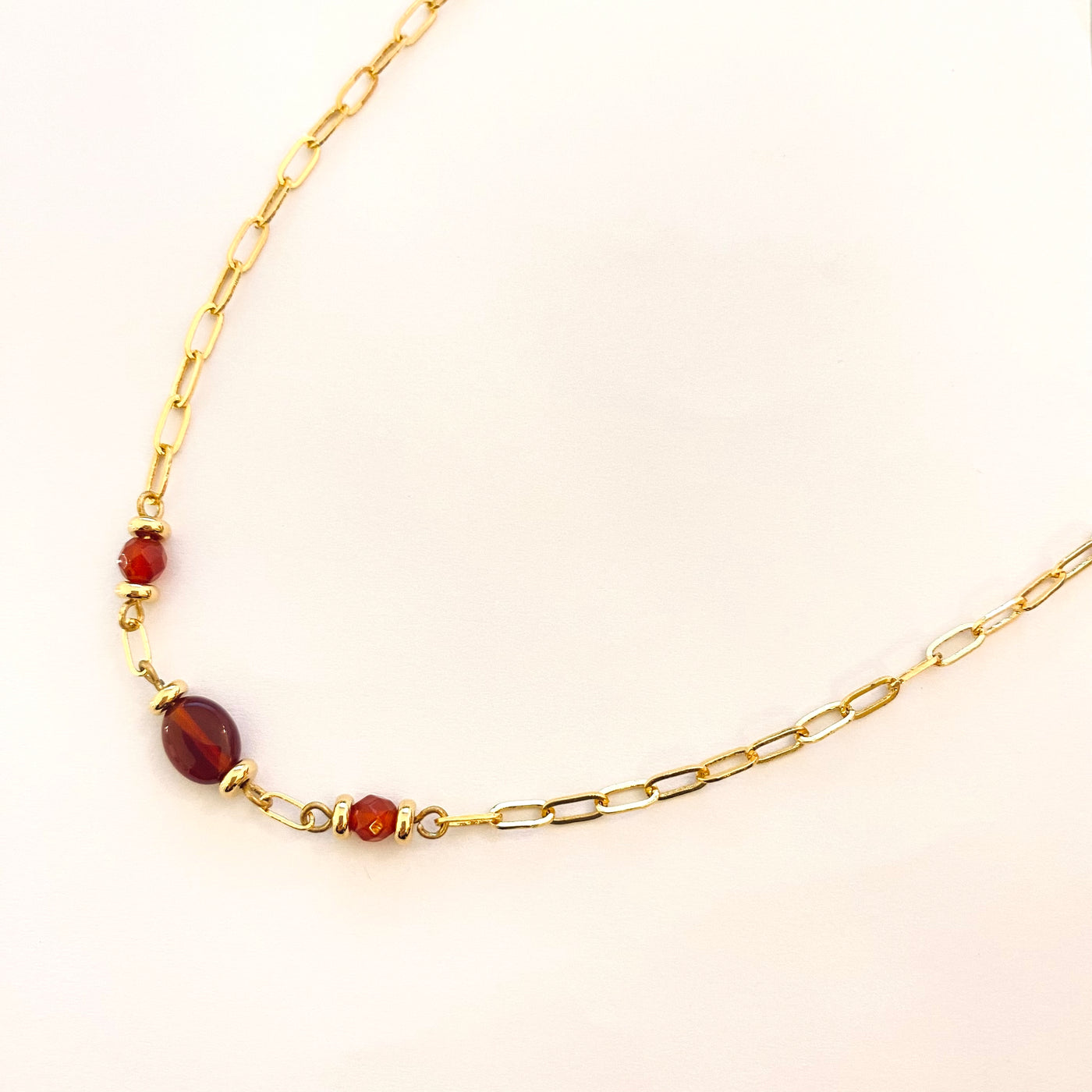 HERSTIA – Ocker vergoldete Halskette