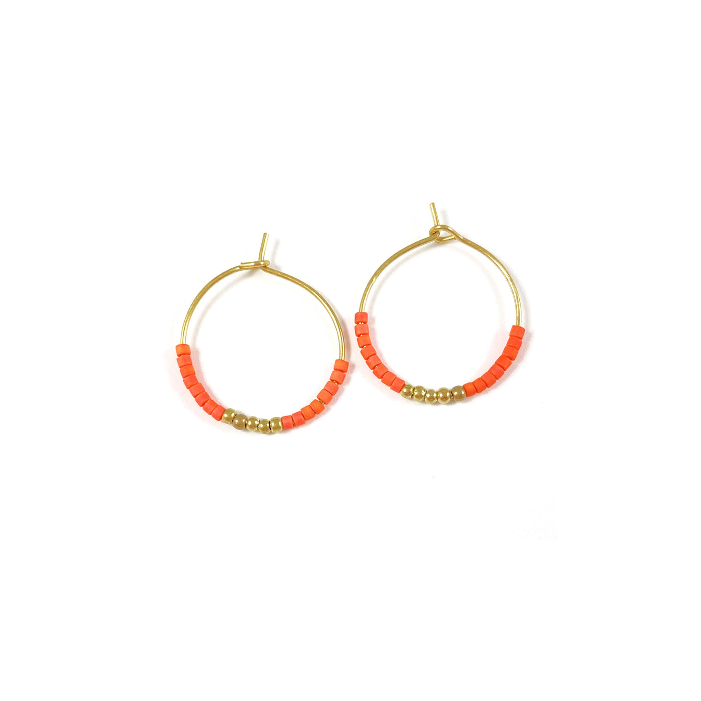 MIYUKI - Orange brass hoop earrings