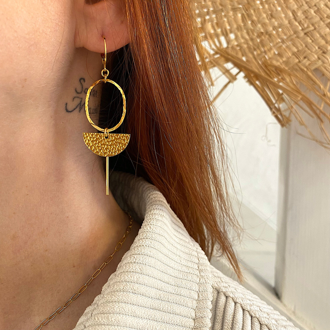 LUNA - Gold plated earrings
